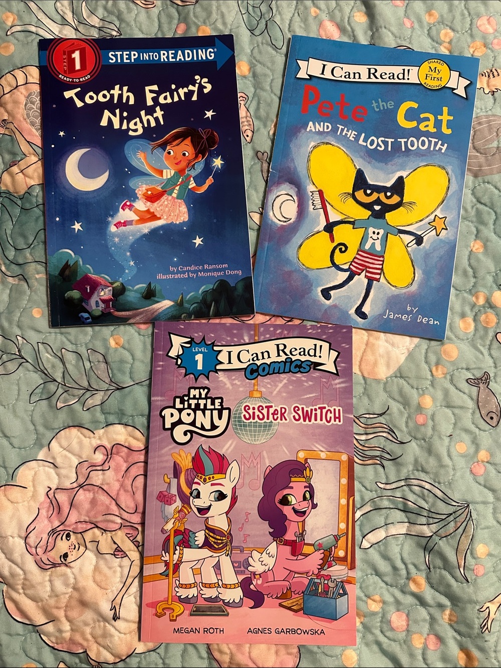 Step into Reading Kids Book lot (3)